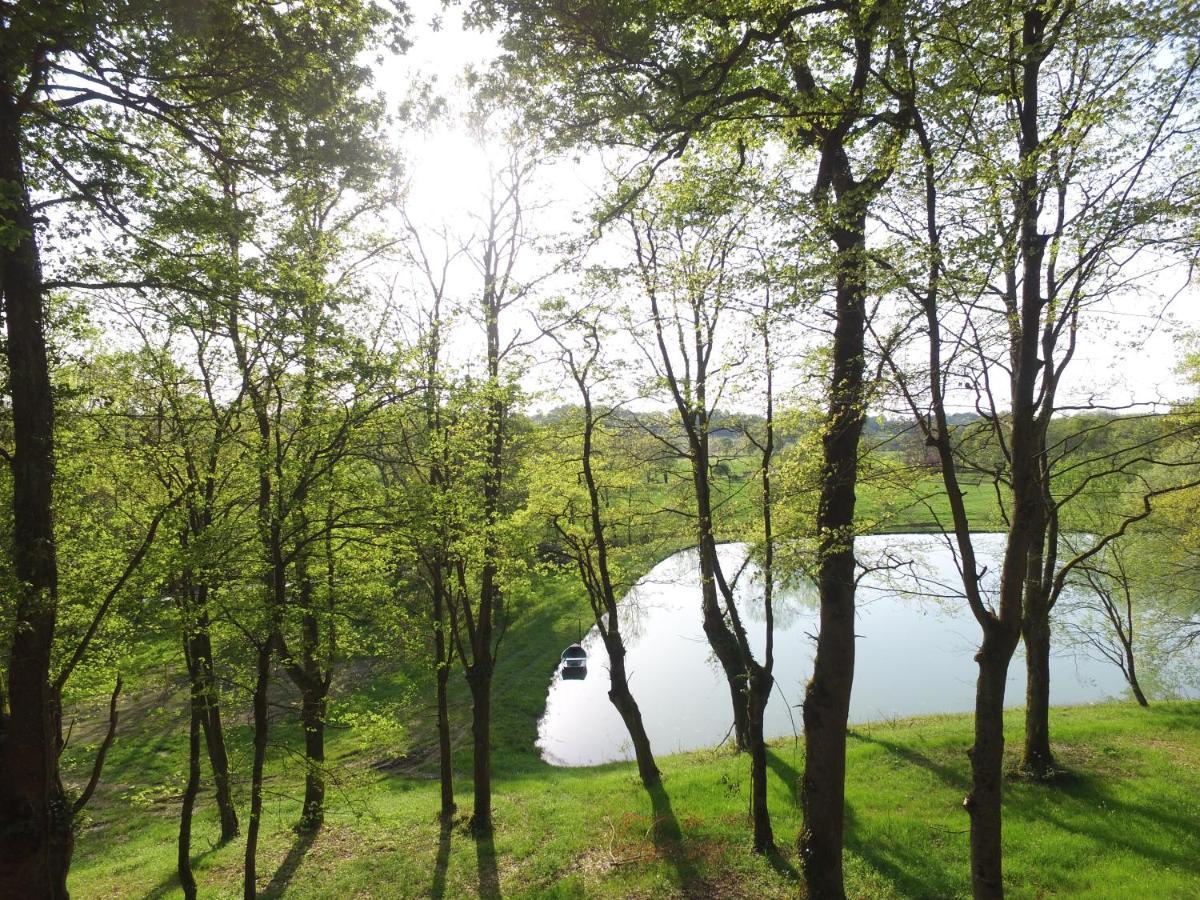 Les Cabanes Du Lac - Spa - Petit Dejeune - Cabane Du Frene & Cabane Du Chene Premium Sevignacq Экстерьер фото